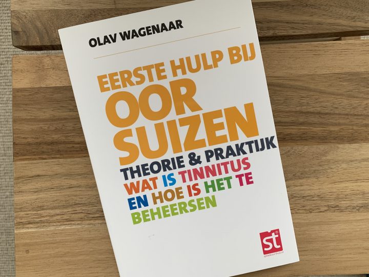 Eerste hulp bij oorsuizen: een praktisch boek